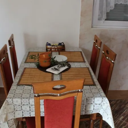 Apartmán Mia 7 *